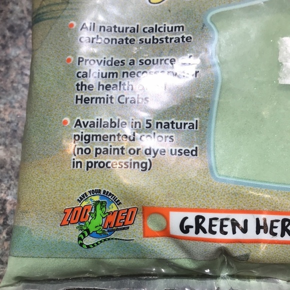Hermit Crab Sand Zoo Med 2 lbs green.  All natural calcium carbonate substrate - Picture 2 of 8